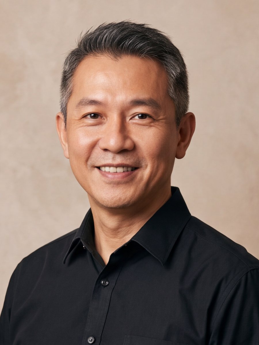 Gary, Senior International Director at The Gallery Hair Studios
